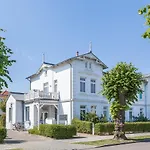 Strandstrasse 16 30 *